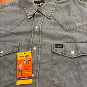Wrangler Men's Blue Denim Western Shirt